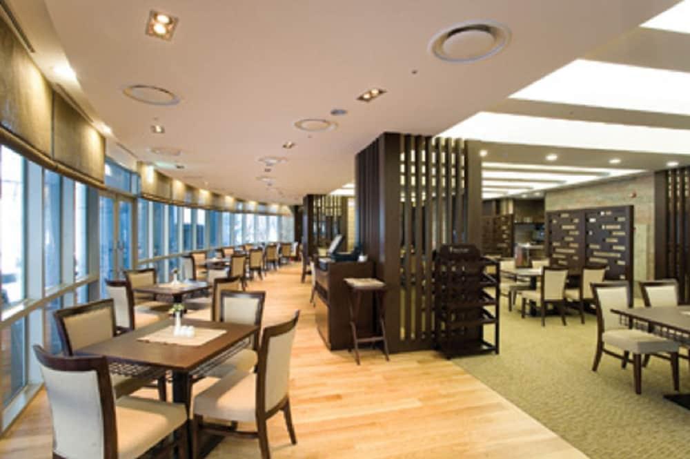 Jeongseon Mayhills Resort Exterior photo
