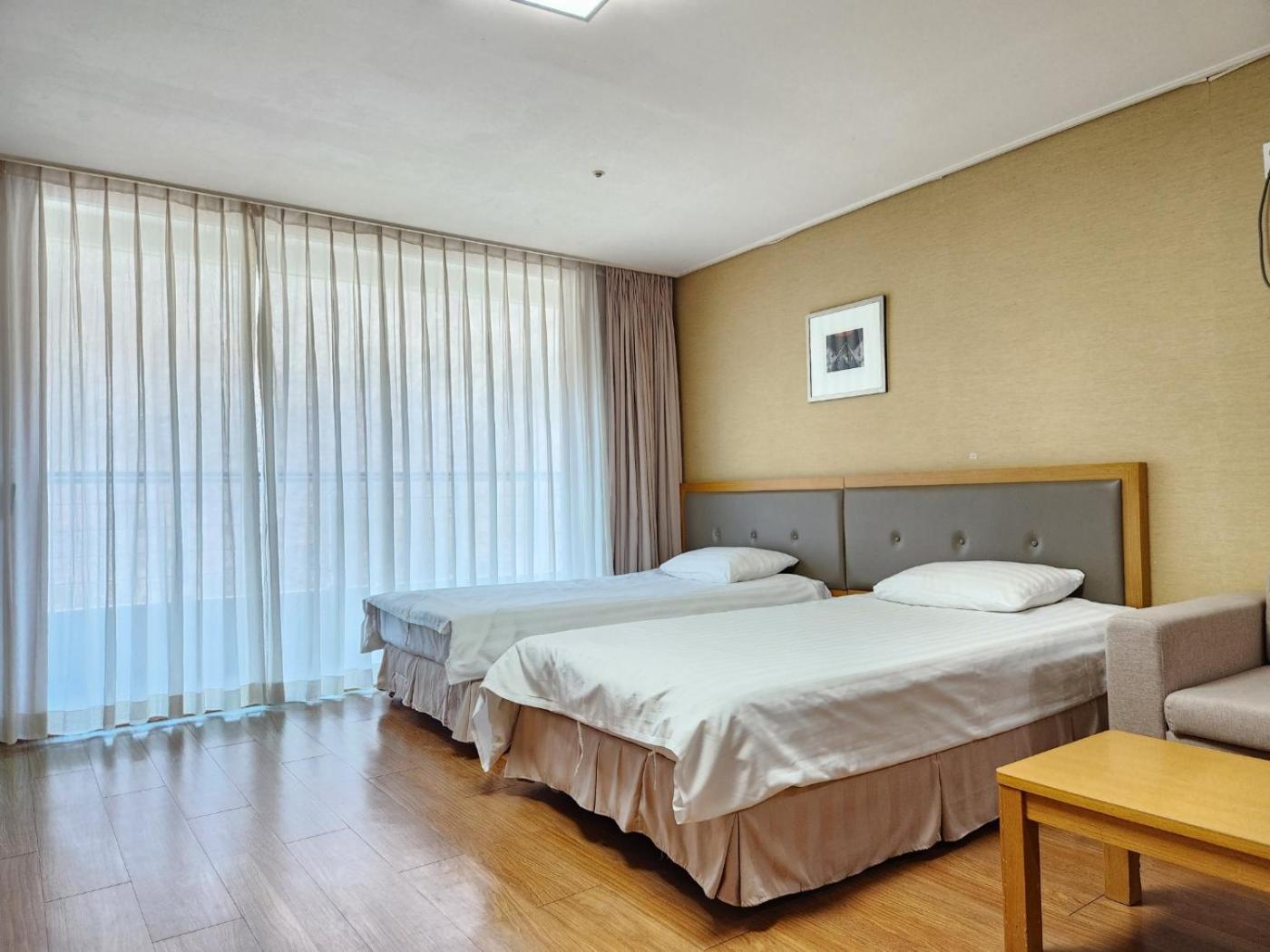 Jeongseon Mayhills Resort Exterior photo