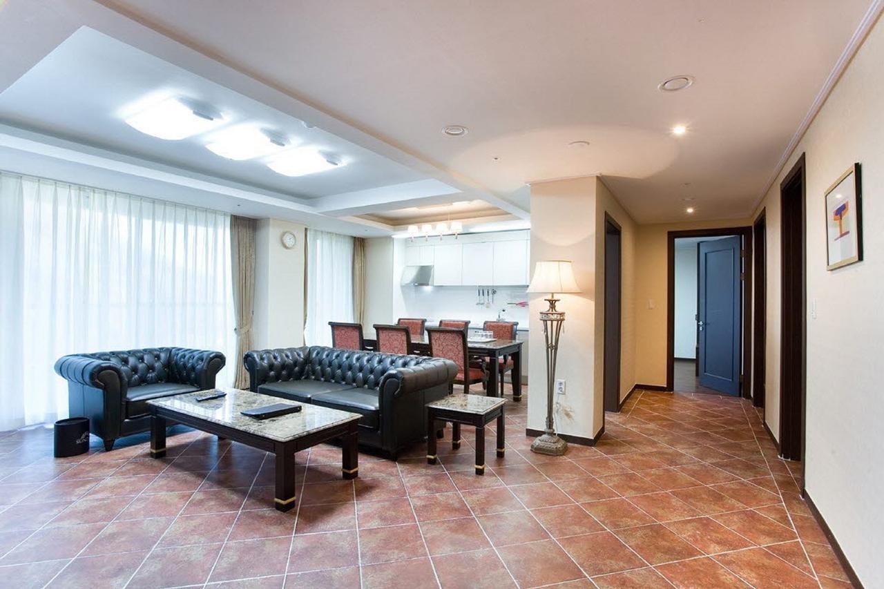 Jeongseon Mayhills Resort Exterior photo